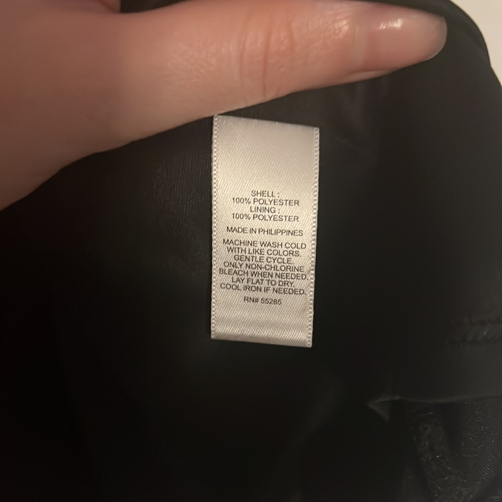 Express size small black top with T back - Picture 4 of 4